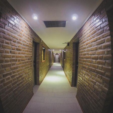 Hotel Torres Del Sol Мерло Экстерьер фото