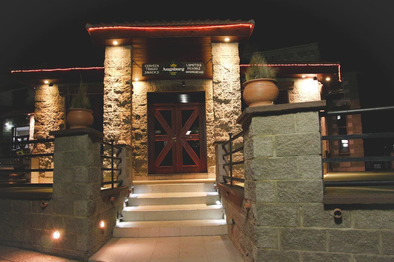 Hotel Torres Del Sol Мерло Экстерьер фото