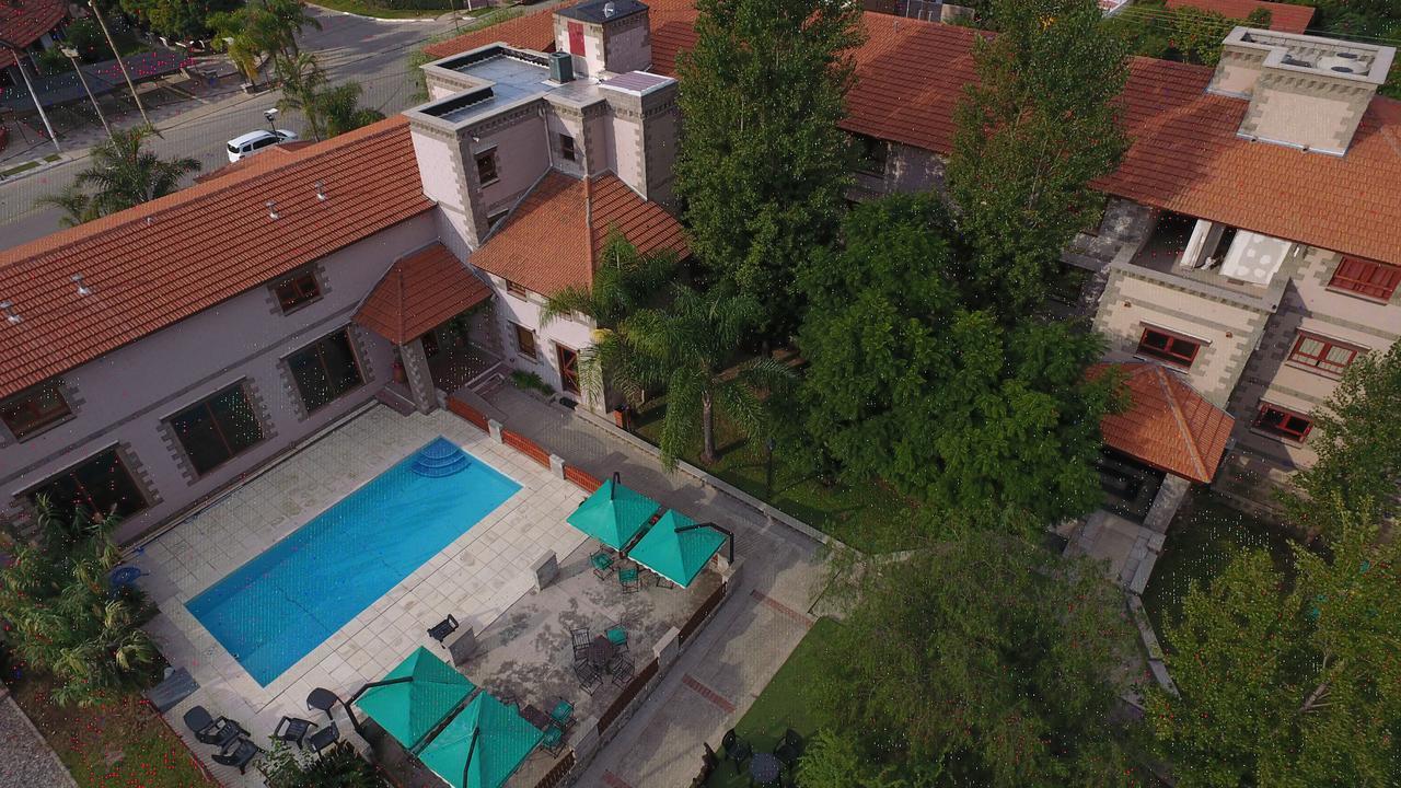 Hotel Torres Del Sol Мерло Экстерьер фото